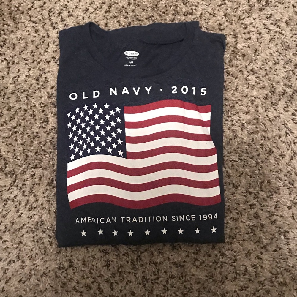 2015 old navy American flag tee